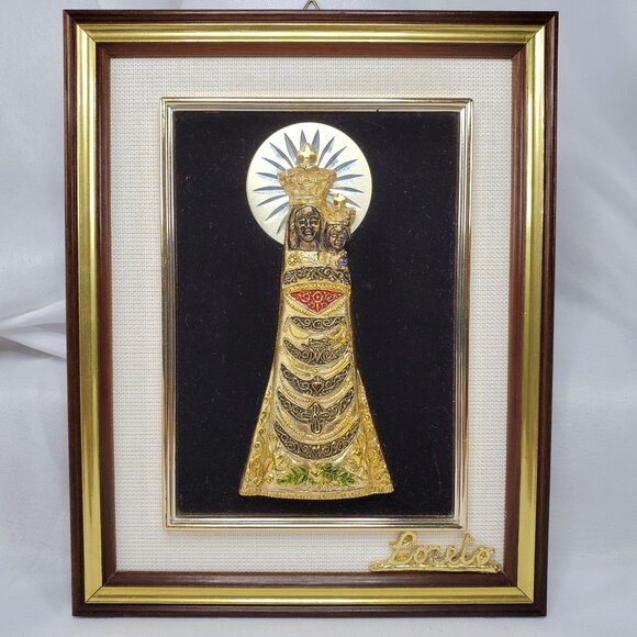 VTG Our Lady of Loreto 3D Plaque Icon In Gold & Black Velvet Frame 7.75" x 6" - Picture 9 of 9